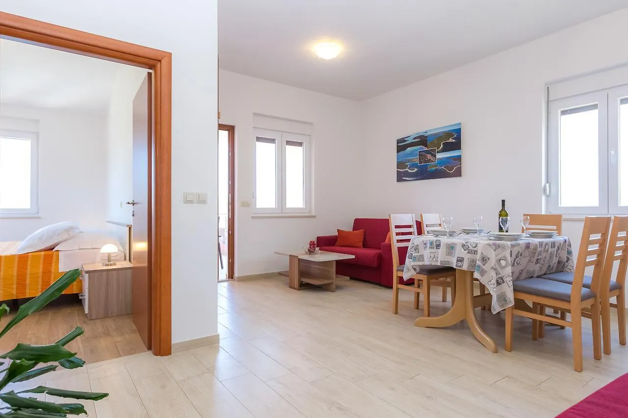 Apartments Medini Veli Rat