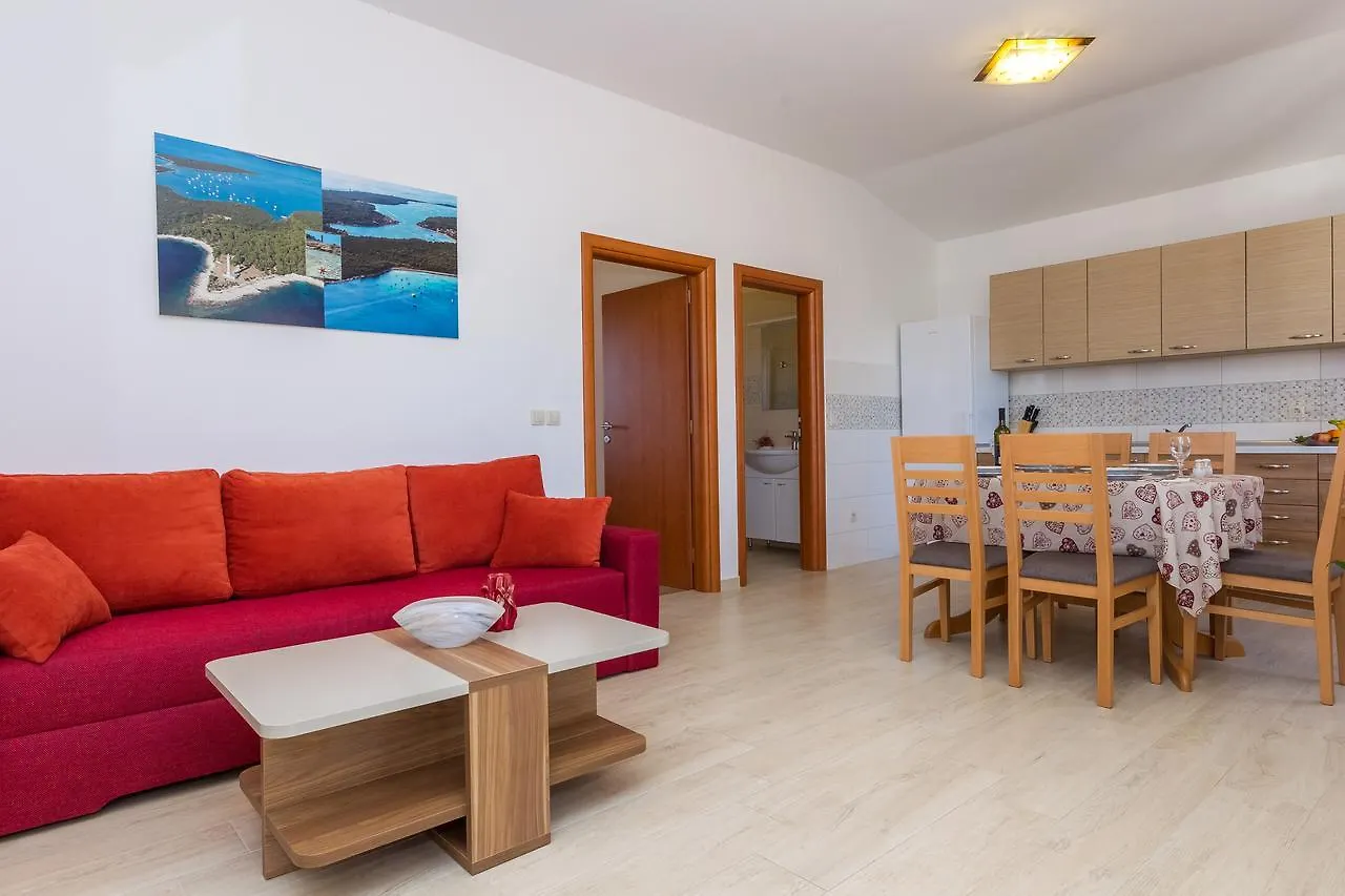 Apartments Medini Veli Rat