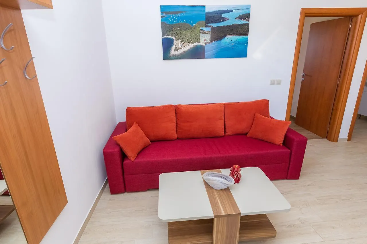Apartments Medini Veli Rat
